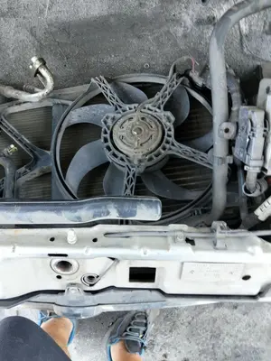 Foto de ELECTROVENTILADOR RADIADOR AIRE ACONDICIONADO OPEL CORSA C 1.2 16V CAT (Z 12 XE / LW4) (75 CV / 55 KW)