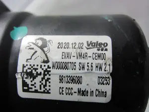 Foto de MOTOR LIMPIA DELANTERO PEUGEOT 508 Híbrido 265 kW (1.6 Ltr. - 147 kW) (360 CV / 265 KW) referencia 9813396080 foto 2
