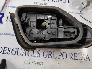 Foto de PILOTO TRASERO DERECHO CITROEN XSARA BERLINA 1.9 Turbodiesel (90 CV / 66 KW) referencia 2534 foto 2