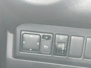 Foto de MANDO RETROVISOR NISSAN NOTE (E11E) 1.4 CAT (88 CV / 65 KW)