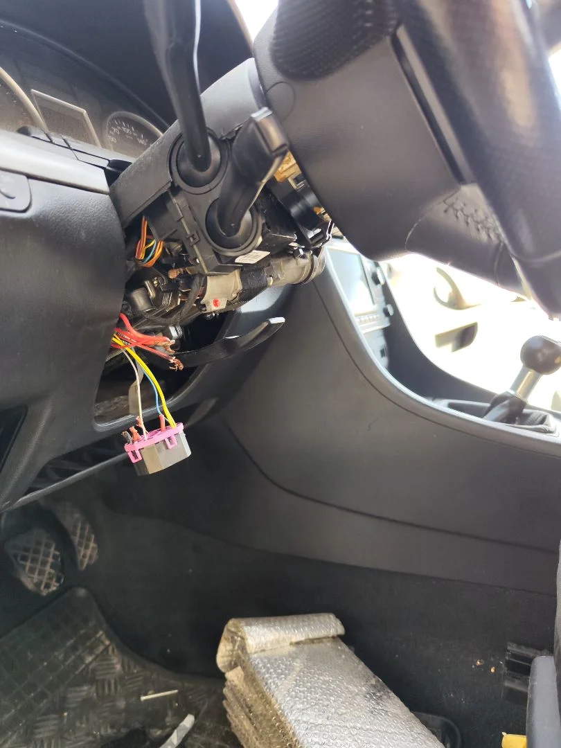 Foto de COLUMNA DIRECCION AUDI A4 AVANT (8E) 3.0 V6 24V TDI (233 CV / 171 KW)