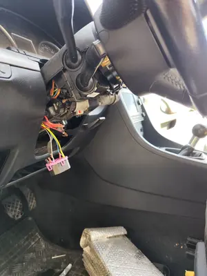 Foto de COLUMNA DIRECCION AUDI A4 AVANT (8E) 3.0 V6 24V TDI (233 CV / 171 KW)