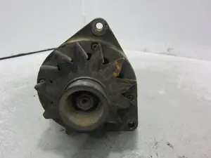 Foto de ALTERNADOR SSANGYONG KORANDO 2.9 Turbodiesel CAT (120 CV / 88 KW)