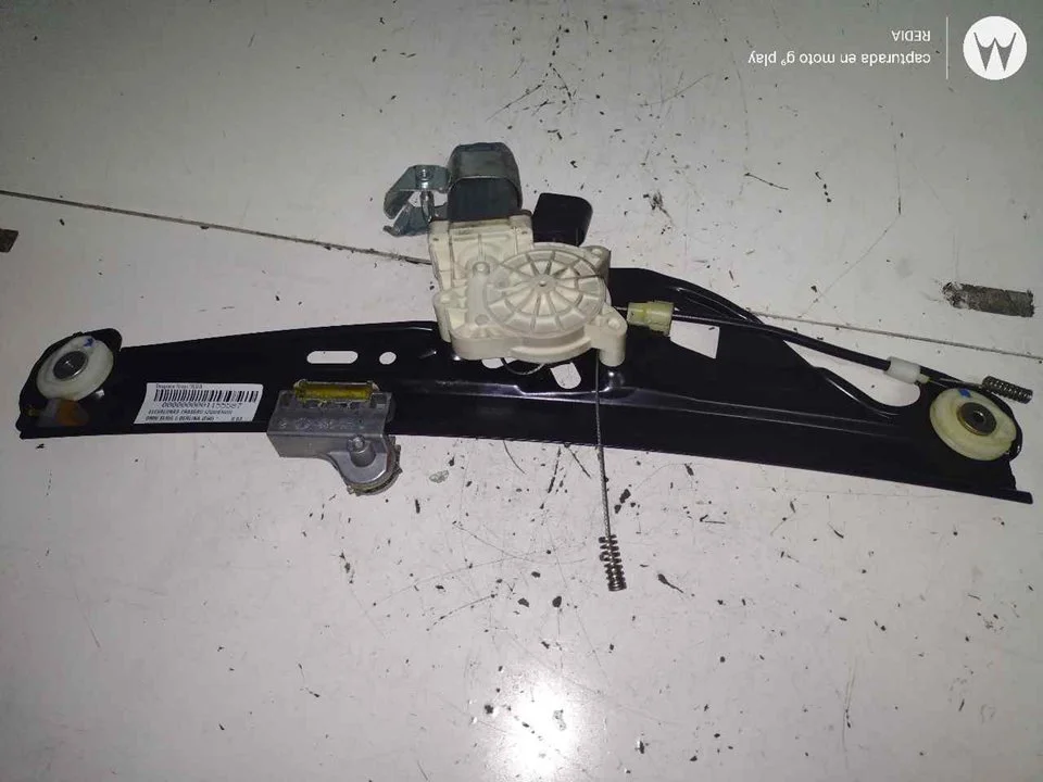 Foto de ELEVALUNAS TRASERO IZQUIERDO BMW SERIE 5 BERLINA (E60) referencia 7034387