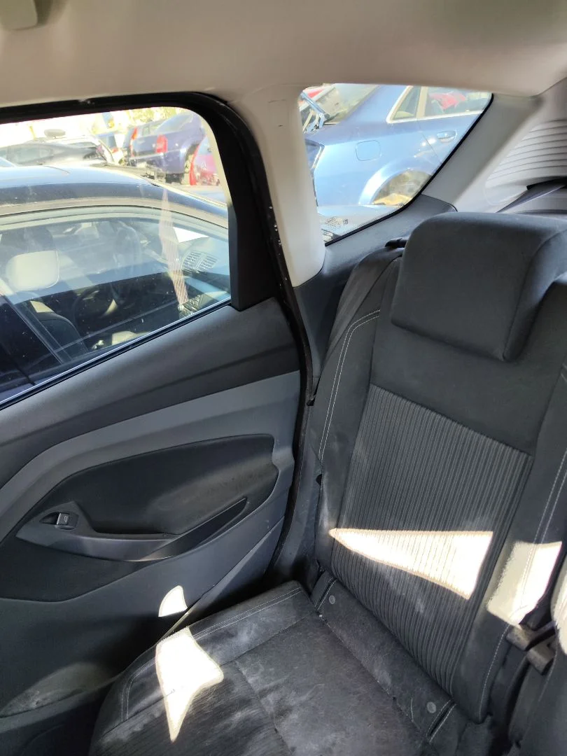 Foto de CINTURON SEGURIDAD TRASERO DERECHO FORD C-MAX (CB7) 1.6 TDCi CAT (116 CV / 85 KW)