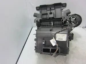 Foto de CALEFACCION ENTERA NORMAL CITROEN C-ELYSÉE 1.6 HDi FAP (92 CV / 68 KW) referencia 9676384580 foto 6