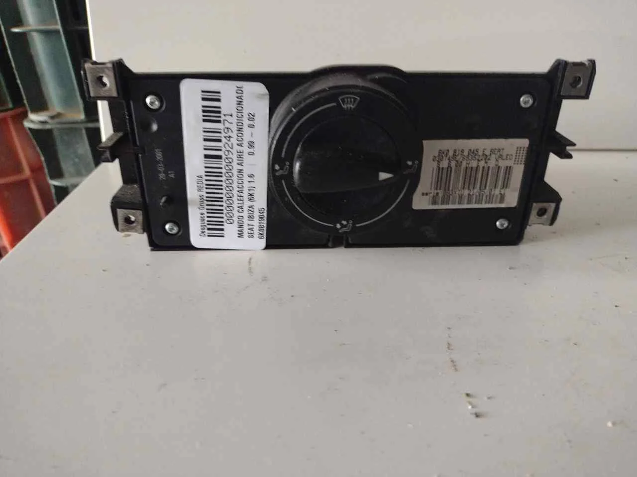 Foto de NO IDENTIFICADO SEAT IBIZA (6K1) referencia 6K0819045