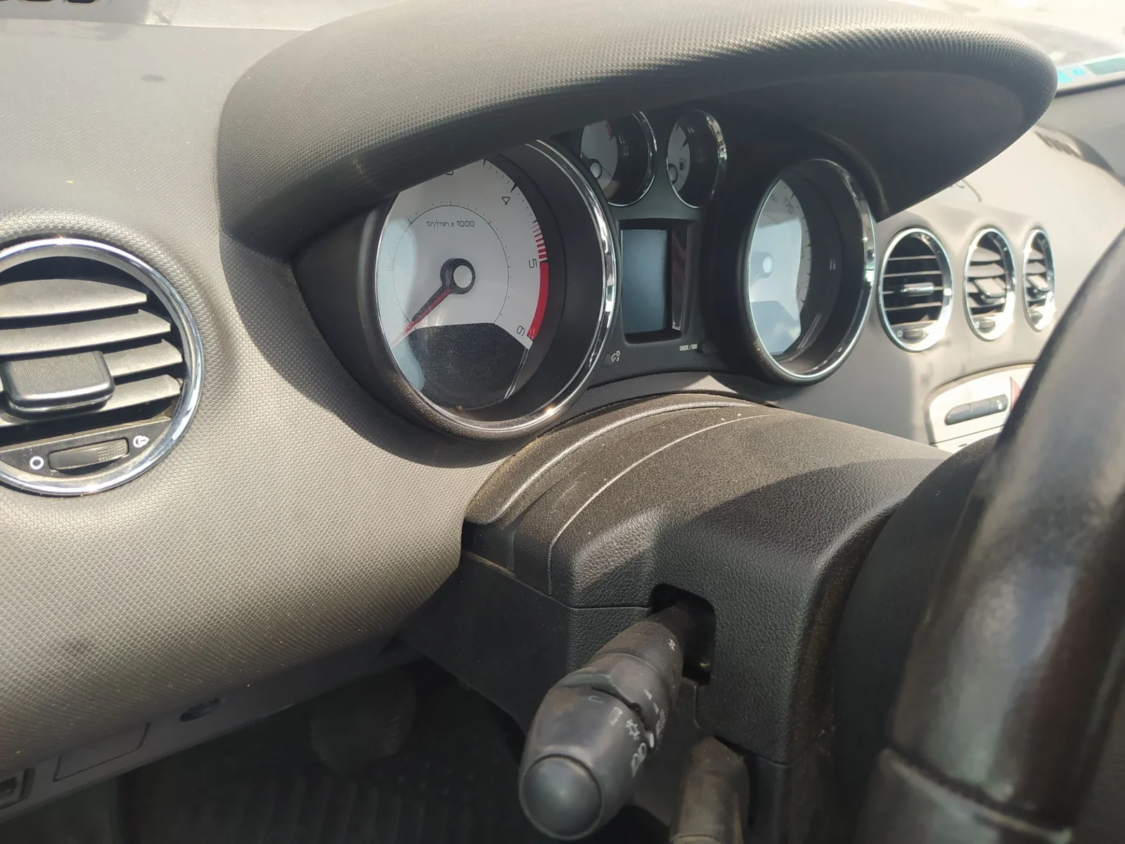 Foto de CUADRO INSTRUMENTOS PEUGEOT 308 SW 2.0 16V HDi FAP CAT (RHR / DW10BTED4) (136 CV / 100 KW)