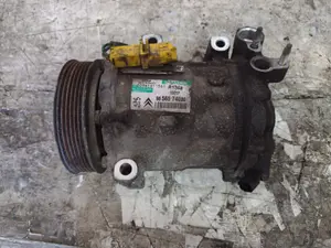 Foto de COMPRESOR AIRE ACONDICIONADO PEUGEOT 407 referencia 9656574080 foto 2