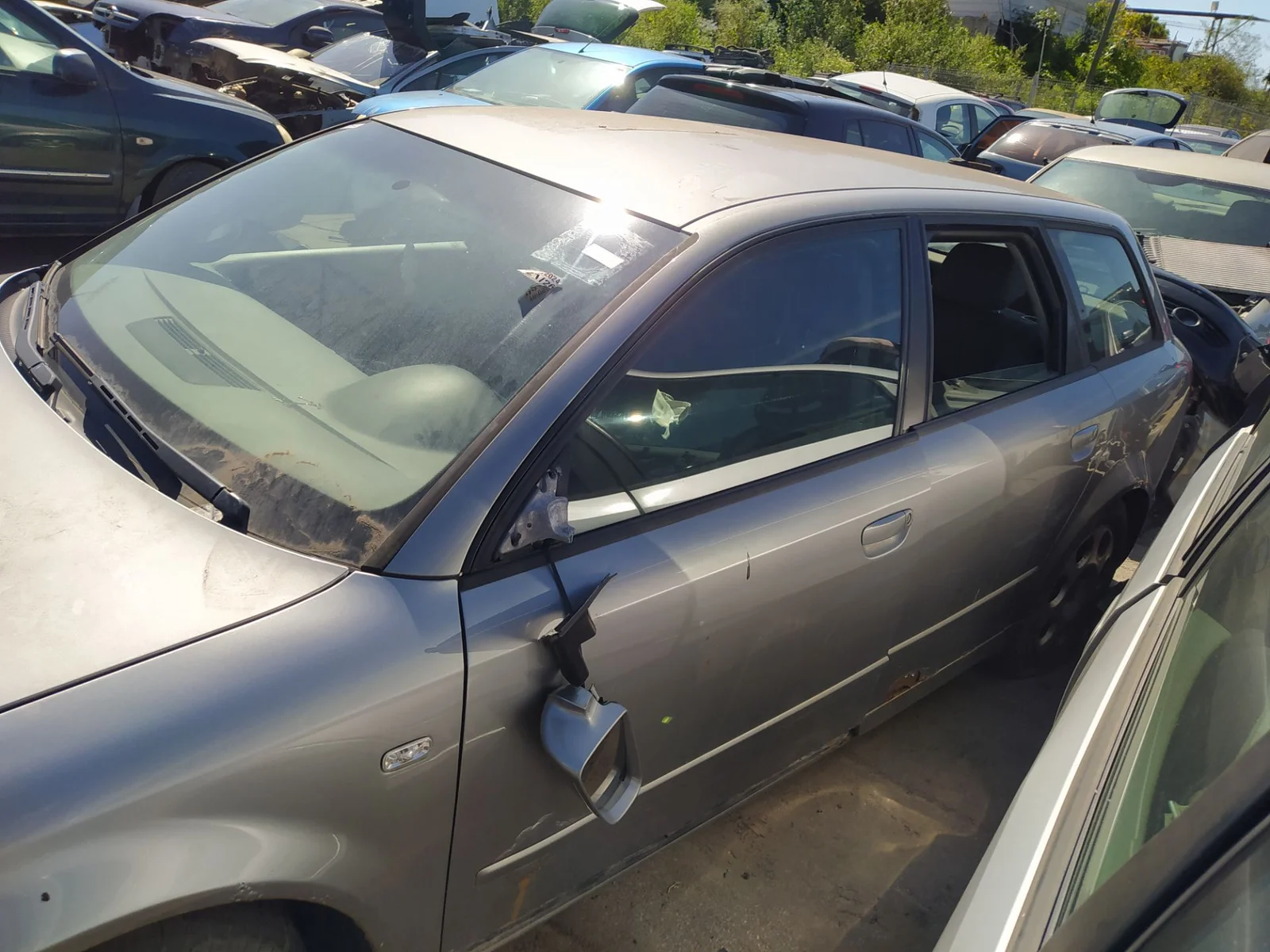 Foto de LUNA TRASERA IZQUIERDA AUDI A4 AVANT (8E) 1.9 TDI (131 CV / 96 KW) referencia 8E9845025