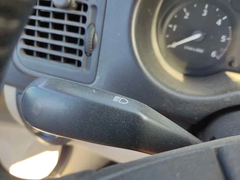 Foto de MANDO INTERMITENTES SAAB 9-3 BERLINA 2.2 16V TiD CAT (125 CV / 92 KW) referencia 45390006