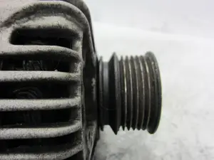Foto de ALTERNADOR VOLKSWAGEN GOLF IV BERLINA (1J1)(10.1997) 1.6 16V (105 CV / 77 KW) referencia 028903028D foto 6