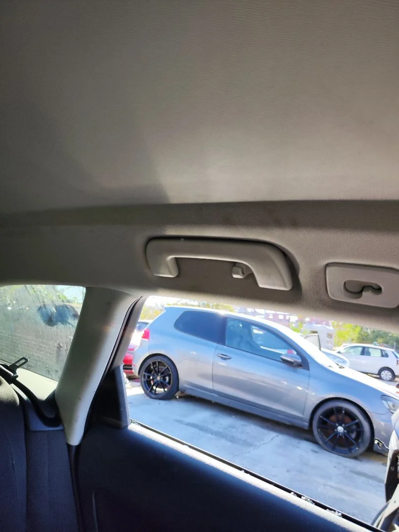 Foto de ASIDERO TECHO TRASERO IZQUIERDO AUDI A6 AVANT (4GD) 2.0 16V TDI (190 CV / 140 KW) referencia 8K0857607B
