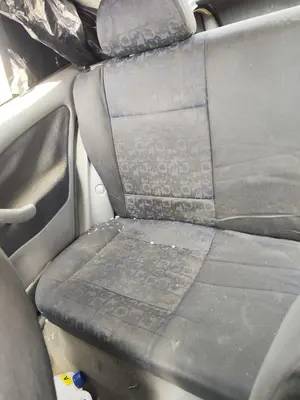 Foto de ASIENTOS TRASEROS SKODA OCTAVIA BERLINA (1U2) 1.9 TDI (90 CV / 66 KW) referencia 1K0885305J foto 2
