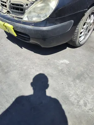 Foto de PARAGOLPES DELANTERO CITROEN XSARA BERLINA 2.0 HDi CAT (RHY / DW10TD) (90 CV / 66 KW) foto 2