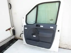 Foto de PUERTA DELANTERA DERECHA FORD TOURNEO CONNECT (TC7) 1.8 TDCi CAT (75 CV / 55 KW) foto 2
