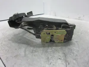 Foto de CERRADURA PUERTA DELANTERA DERECHA FORD FOCUS BERLINA (CAK) 1.8 TDCi CAT (101 CV / 74 KW) referencia 2S4AA21812CB foto 3