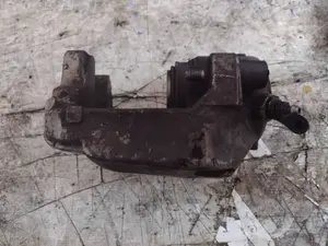 Foto de PINZA DE FRENO DELANTERA IZQUIERDA BMW SERIE 3 BERLINA (E30) referencia 5724300 foto 2