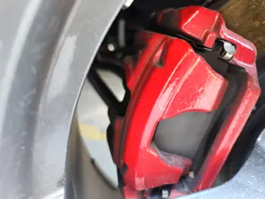 Foto de PINZA DE FRENO TRASERA IZQUIERDA AUDI Q5 FYG Híbrido 220 kW (2.0 Ltr. - 195 kW TFSI) (299 CV / 220 KW) referencia 80A615405A