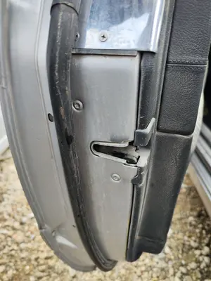 Foto de CERRADURA PUERTA DELANTERA IZQUIERDA MERCEDES-BENZ CLK (BM 208) CABRIO 3.2 V6 18V CAT (218 CV / 160 KW)