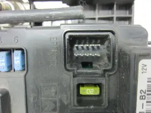 Foto de NO IDENTIFICADO PEUGEOT PARTNER (S2) 1.9 Diesel (69 CV / 51 KW) referencia 965061858000 foto 6