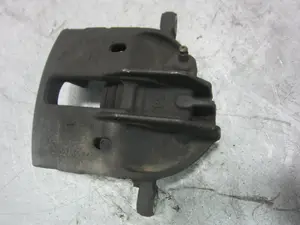 Foto de PINZA DE FRENO DELANTERA DERECHA VOLVO V40 FAMILIAR referencia 32326113 foto 1
