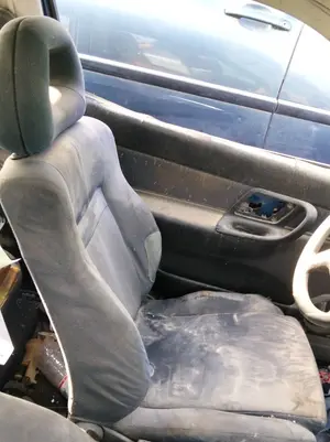 Foto de ASIENTO DELANTERO IZQUIERDO SEAT IBIZA (6K1) 1.4  (60 CV / 44 KW)