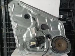 Foto de ELEVALUNAS TRASERO DERECHO KIA CEED (ED) 1.6 CRDi CAT (116 CV / 85 KW) referencia 834801H020 foto 3