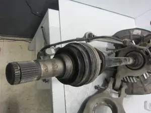 Foto de TRANSMISION TRASERA IZQUIERDA PORSCHE PANAMERA (TIPO 970) referencia 97033202413 foto 3