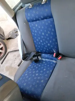 Foto de ASIENTOS TRASERO DERECHO SEAT IBIZA (6K1) 1.9 TDI (90 CV / 66 KW) referencia 6K0885806ADFKZ