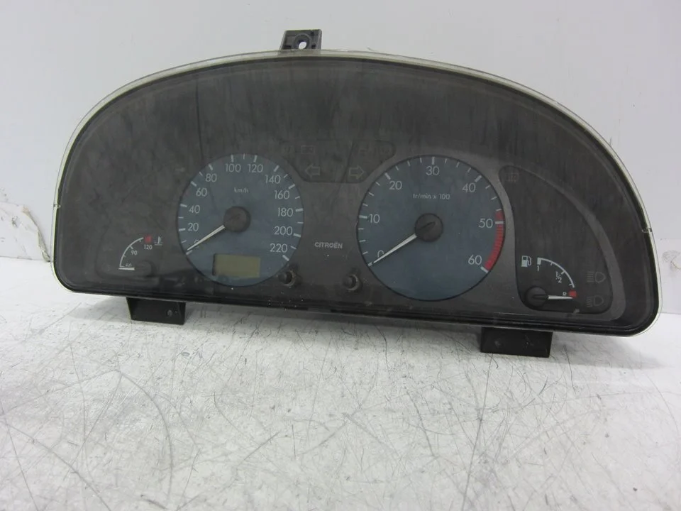 Foto de CUADRO INSTRUMENTOS CITROEN XSARA BERLINA 2.0 HDi CAT (RHY / DW10TD) (90 CV / 66 KW) referencia 216530840