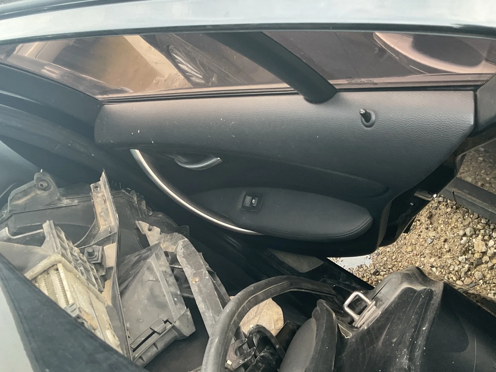 Foto de GUARNECIDO PUERTA TRASERA DERECHA BMW SERIE 1 BERLINA (E81/E87) 2.0 Turbodiesel CAT (143 CV / 105 KW)