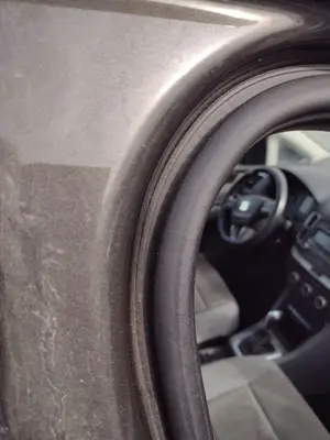 Foto de GOMAS CONTORNO PUERTA SEAT ALHAMBRA (710) 2.0 TDI (140 CV / 103 KW) referencia 7M0867365