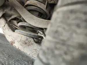 Foto de BRAZO SUSPENSION TRASERO DERECHO KIA CARNIVAL 2.9 CRDi CAT (185 CV / 136 KW) referencia 552104D250