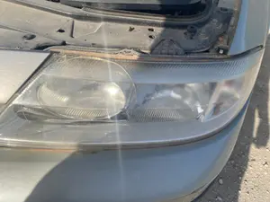 Foto de FARO IZQUIERDO RENAULT LAGUNA II (BG0) 2.0  (135 CV / 99 KW) referencia 7701048927