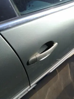 Foto de MANETA EXTERIOR DELANTERA DERECHA VOLKSWAGEN PASSAT BERLINA (3B3) 1.9 TDI (131 CV / 96 KW) referencia 3B0837207C FKZ foto 7