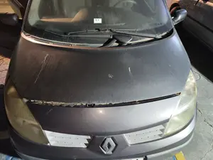 Foto de CAPO RENAULT SCENIC II (JM) 1.9 dCi Diesel (120 CV / 88 KW) referencia 651001097R