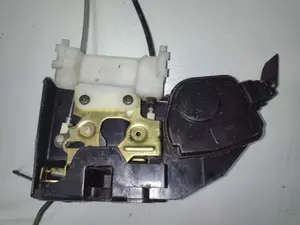 Foto de CERRADURA PUERTA DELANTERA IZQUIERDA HYUNDAI ELANTRA (XD) 2.0 CRDi CAT (112 CV / 82 KW) referencia 81310-2D000 foto 4