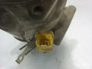Foto de COMPRESOR AIRE ACONDICIONADO PEUGEOT 207 referencia 9651910980 foto 4
