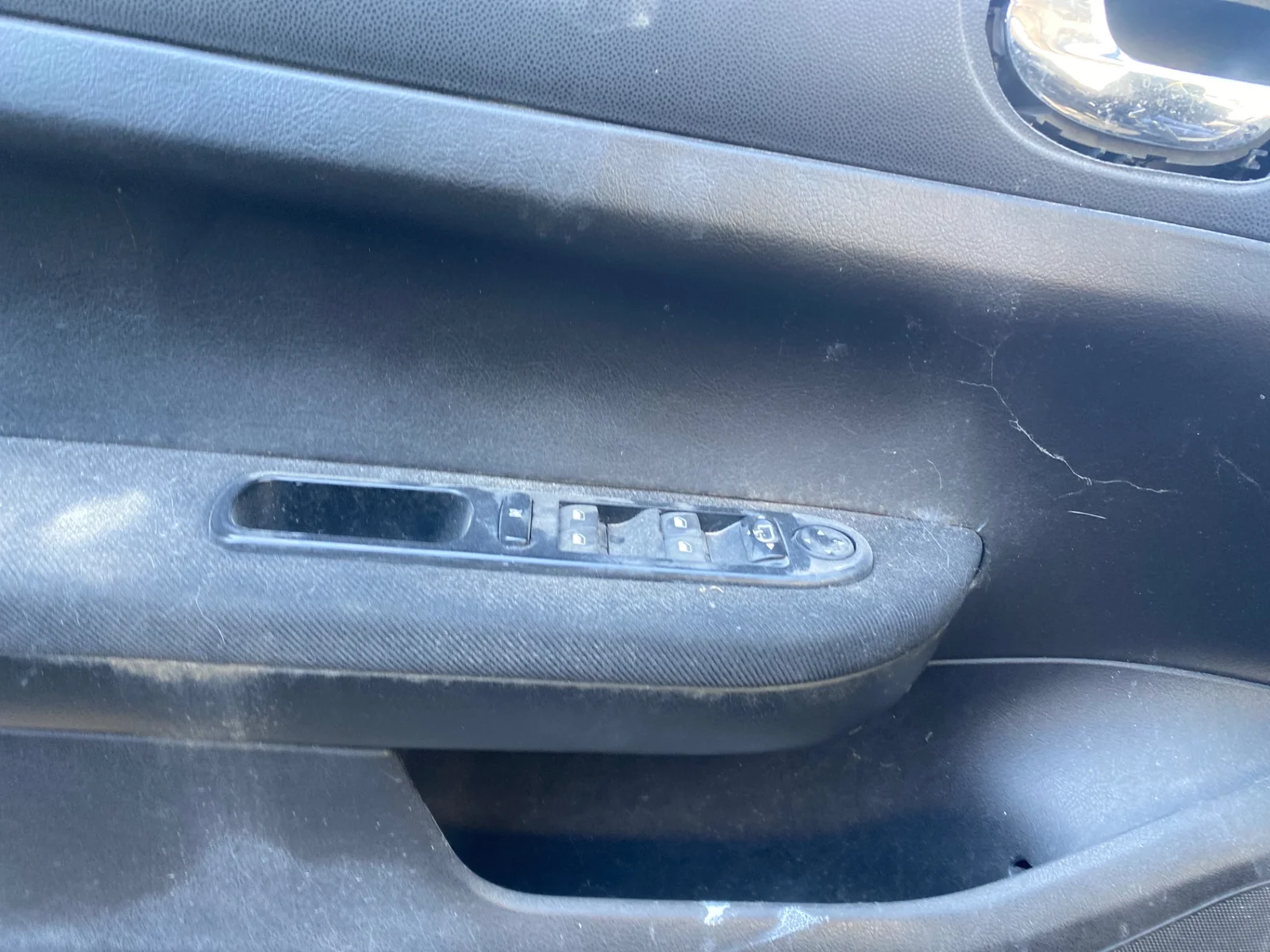 Foto de MANDO ELEVALUNAS DELANTERO IZQUIERDO PEUGEOT 307 CC CABRIO-COUPÉ (S2) 2.0 16V HDi FAP CAT (RHR / DW10BTED4) (136 CV / 100 KW)
