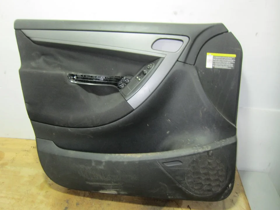 Foto de GUARNECIDO PUERTA DELANTERA IZQUIERDA CITROEN GRAND C4 PICASSO 1.6 16V (120 CV / 88 KW) referencia 96858380ZD