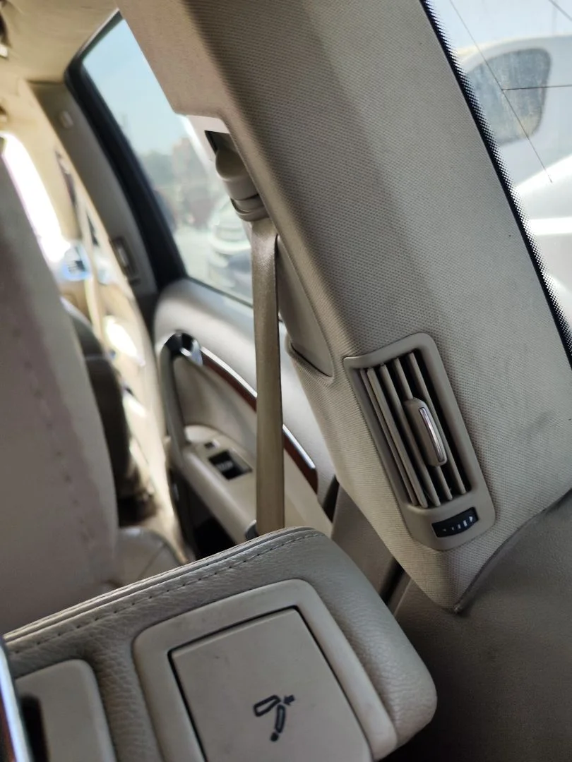 Foto de CINTURON SEGURIDAD TRASERO DERECHO AUDI Q7 (4L) 3.0 V6 24V TDI (233 CV / 171 KW)
