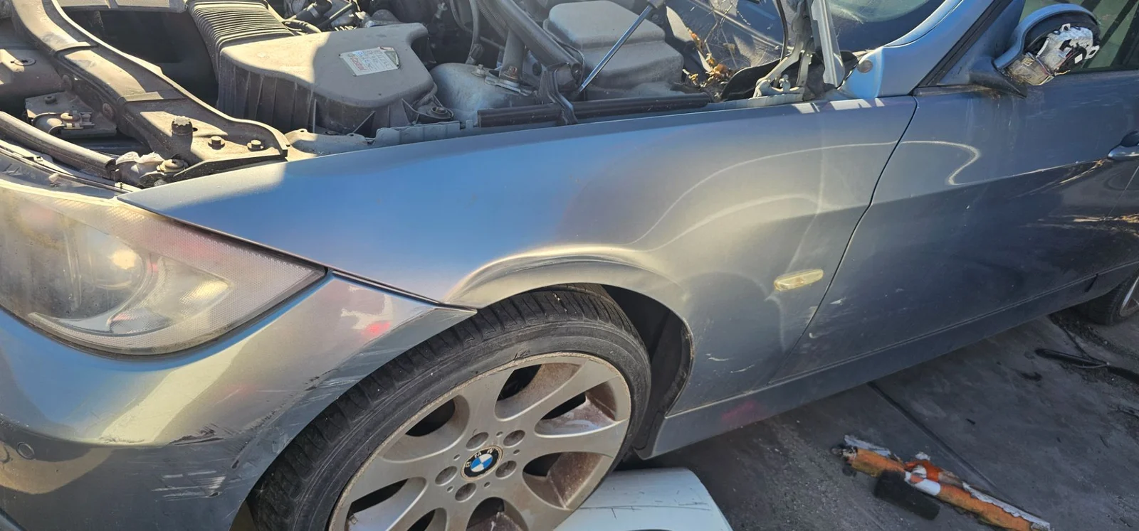 Foto de ALETA DELANTERA IZQUIERDA BMW SERIE 3 BERLINA (E90) 2.0 CAT (129 CV / 95 KW)