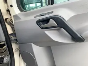 Foto de MANETA INTERIOR DELANTERA DERECHA VOLKSWAGEN CRAFTER FURGÓN (2E) 2.5 TDI DPF (109 CV / 80 KW)