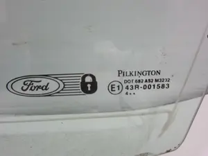 Foto de LUNA DELANTERA IZQUIERDA FORD FIESTA (CBK) 1.4 16V CAT (80 CV / 59 KW) referencia 43R001583 foto 2