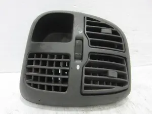 Foto de REJILLA AIREADORA CITROEN JUMPER FURGÓN 2.2 HDI CAT (101 CV / 74 KW) referencia 130395015