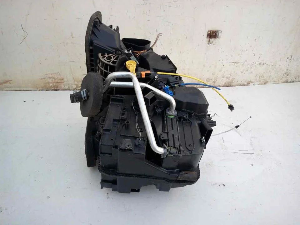 Foto de CALEFACCION ENTERA NORMAL DACIA LOGAN II 1.5 dCi Diesel FAP CAT (90 CV / 66 KW) referencia 272701237R