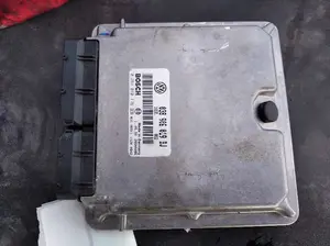 Foto de CENTRALITA MOTOR UCE VOLKSWAGEN PASSAT BERLINA (3B2) referencia 038906019BJ
