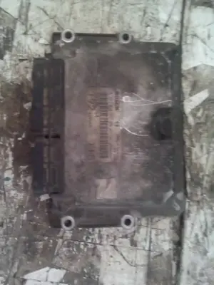 Foto de CENTRALITA MOTOR UCE FIAT STILO (192) 1.9 JTD CAT (116 CV / 85 KW) referencia 0281010337 foto 2