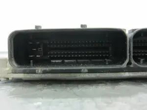 Foto de CENTRALITA MOTOR UCE SEAT IBIZA (6L1) 1.2 (64 CV / 47 KW) referencia 03E906033P foto 2